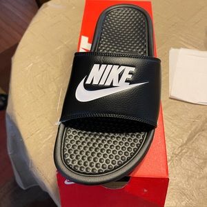 Men’s Nike slides